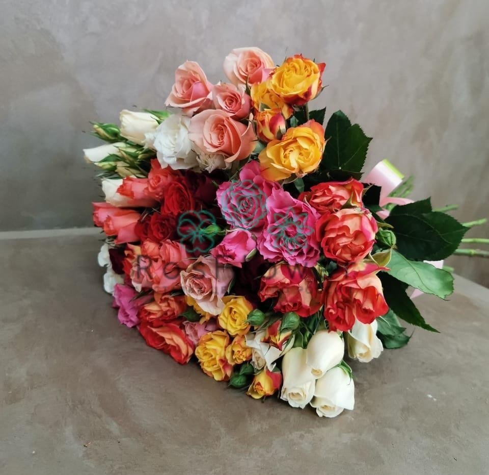 Букет цветов из: Розы в Тамале