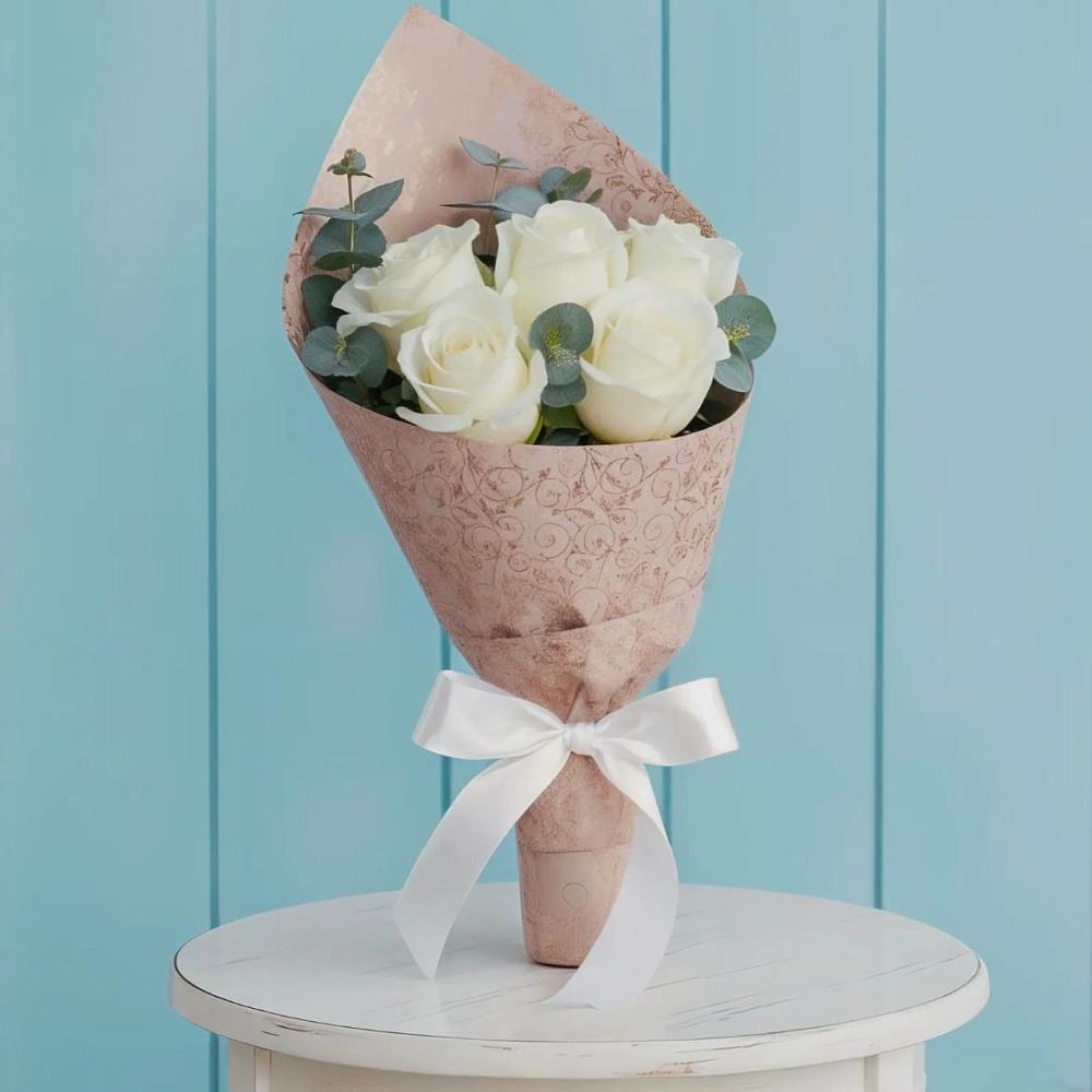 Букет цветов из: Розы в Тамале