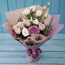 Букет цветов из:  Розы и Лизиантусы в Тамале
