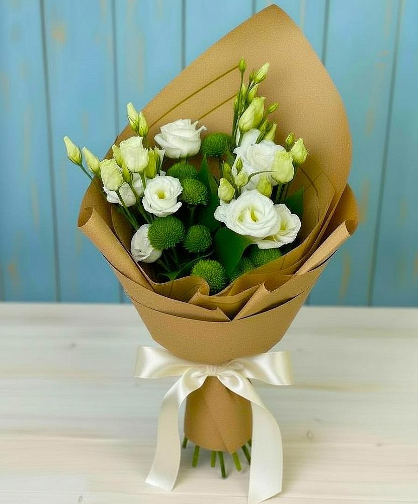 Букет цветов из: Хризантемы и Лизиантусы в Тамале