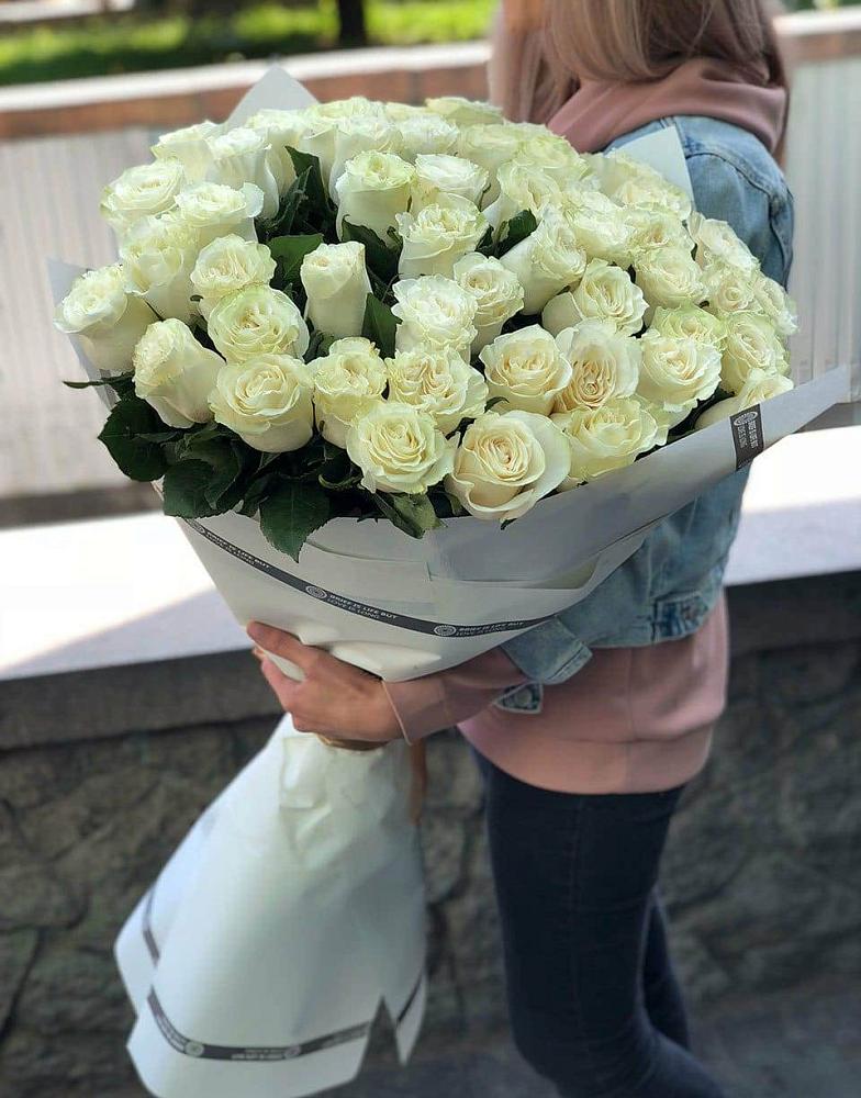 35 Белых роз в Тамале Букет 35 Белых роз в Тамале
