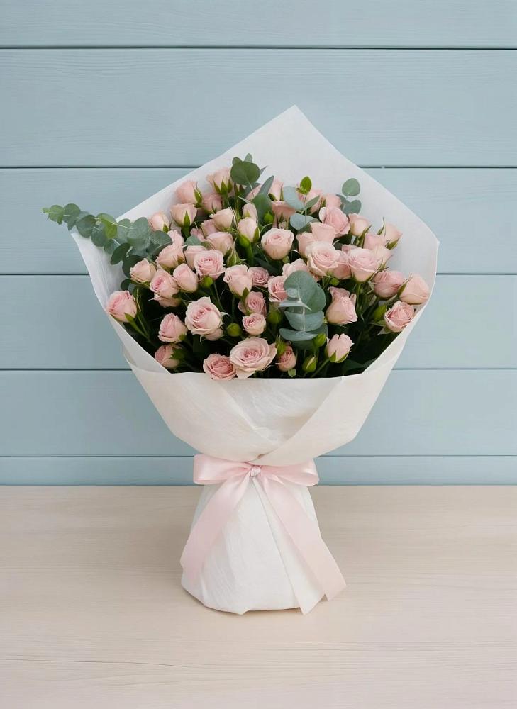 Букет цветов из: Розы в Тамале