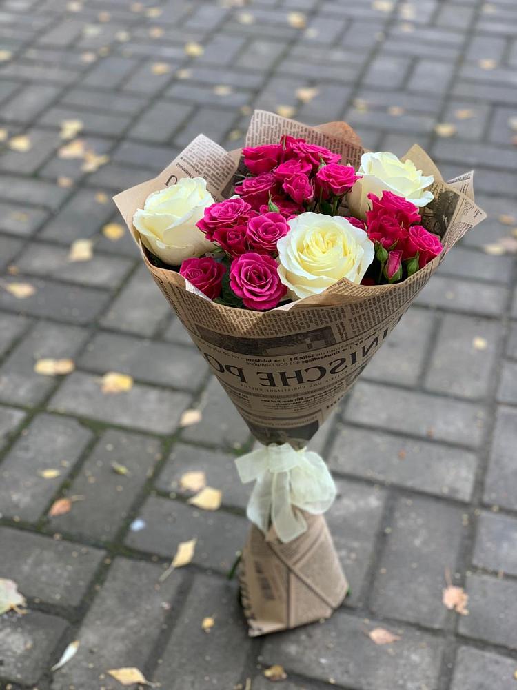 Букет цветов из: Розы в Тамале