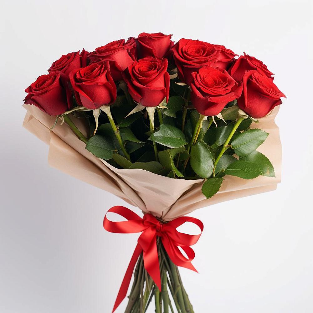 Букет 11 Красных роз Эдлесс Лав в Тамале